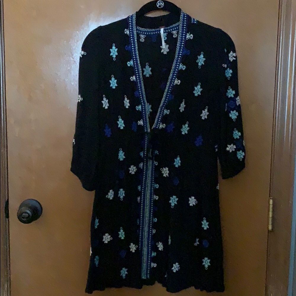 Free People black, blue dress/tunic XS never worn